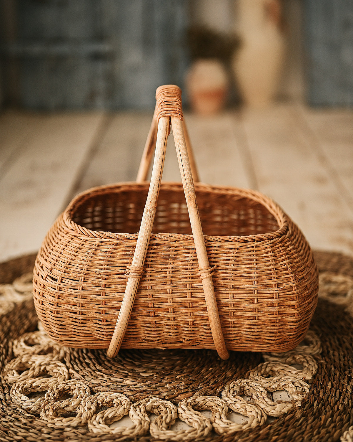 Cesta Decorativa De Mimbre Con Forma De Ardilla - 28.5x23.5 Cm, Ideal Para Fruta, Pan O Decoración